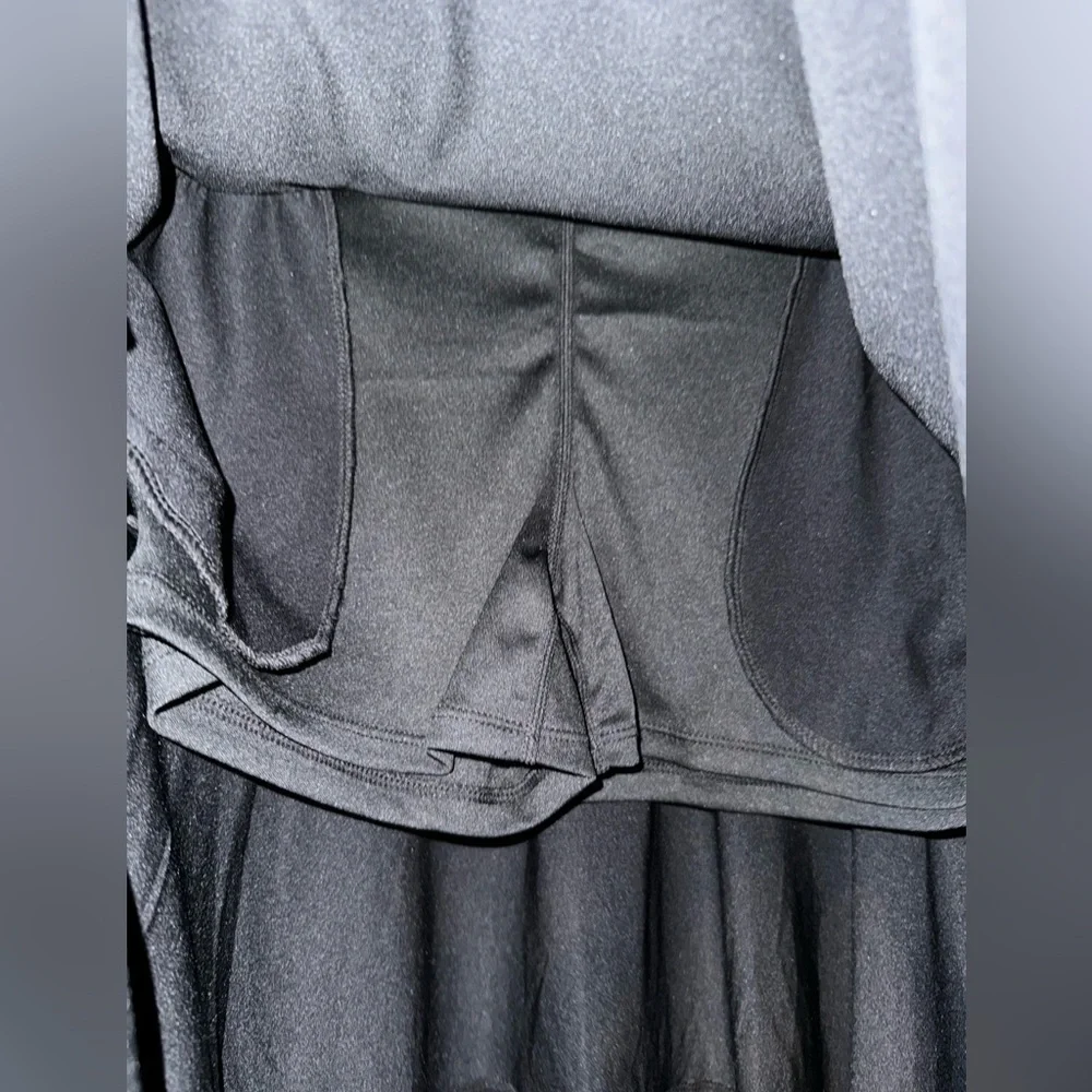 Coral Bay- NWT- women’s golf skirt with pant lining- small- black